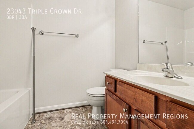 Building Photo - 23043 Triple Crown Dr