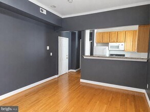 Building Photo - 4202 Grant St NE