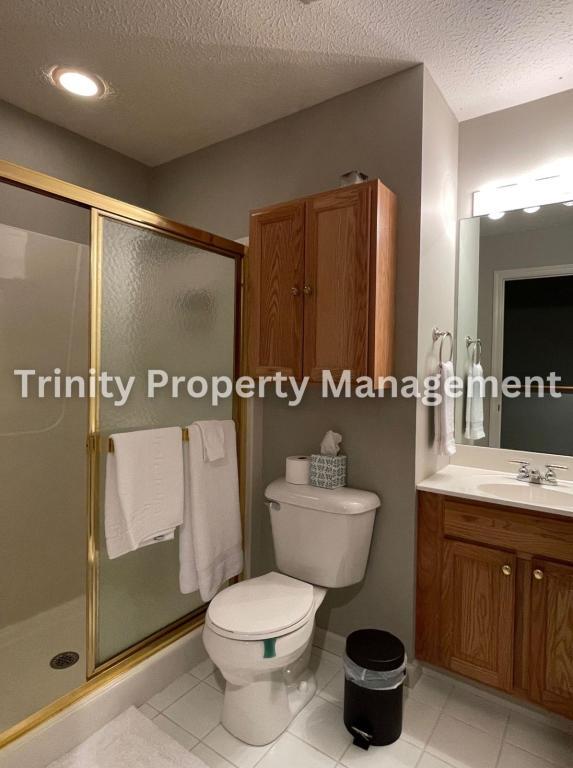 Building Photo - 206 Aaron Smith Dr