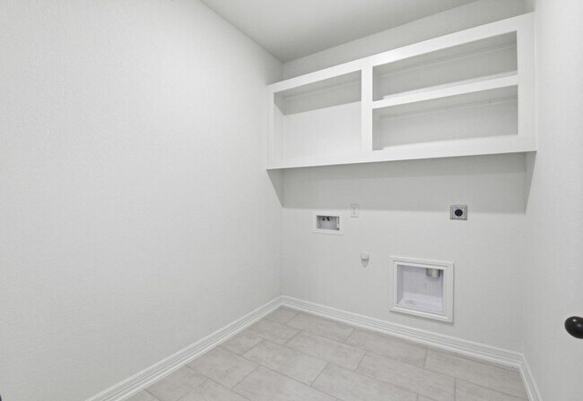 Building Photo - 5019 Field Sparrow Ln