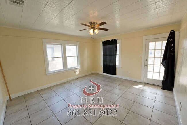 Building Photo - 126 Wilson Ave