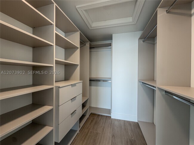 Building Photo - 5297 SW 183rd Ave