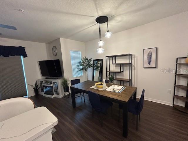 Building Photo - 5525 Angel Fish Ct