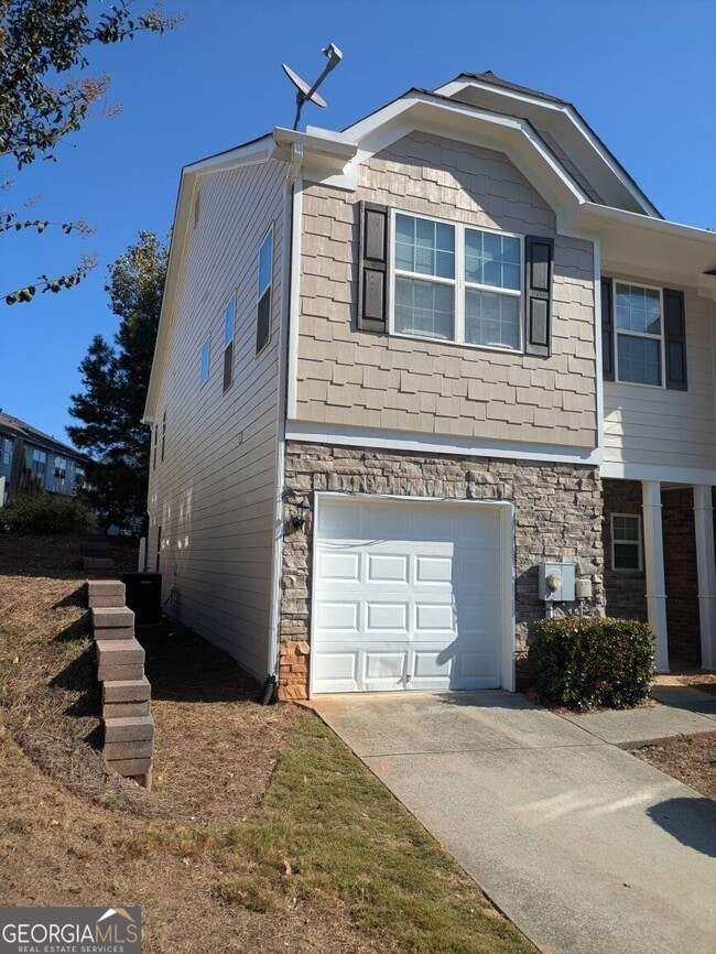 Building Photo - 91 Meeting Pl Rd