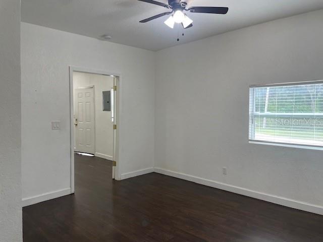 Building Photo - 610 Woodlawn St
