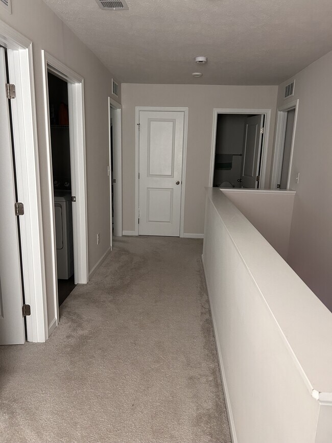 Building Photo - 3293 Stafford Dr