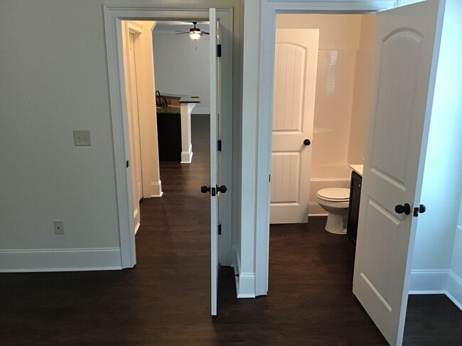 Building Photo - 485 Pittman Mill Ct