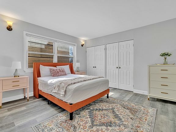 Building Photo - 7 Division St