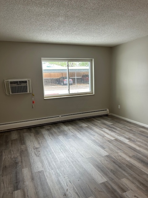 Building Photo - 5770 E Warren Ave