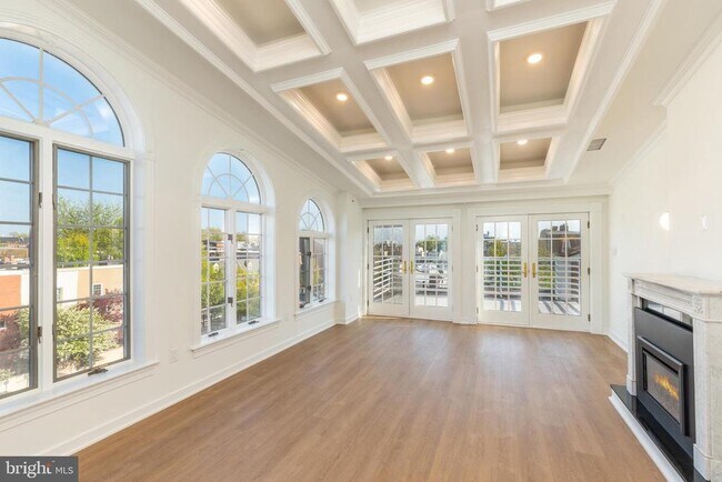 Building Photo - 1134 Pine St