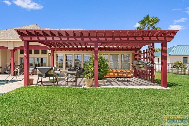 Building Photo - 22 Laguna Madre Dr