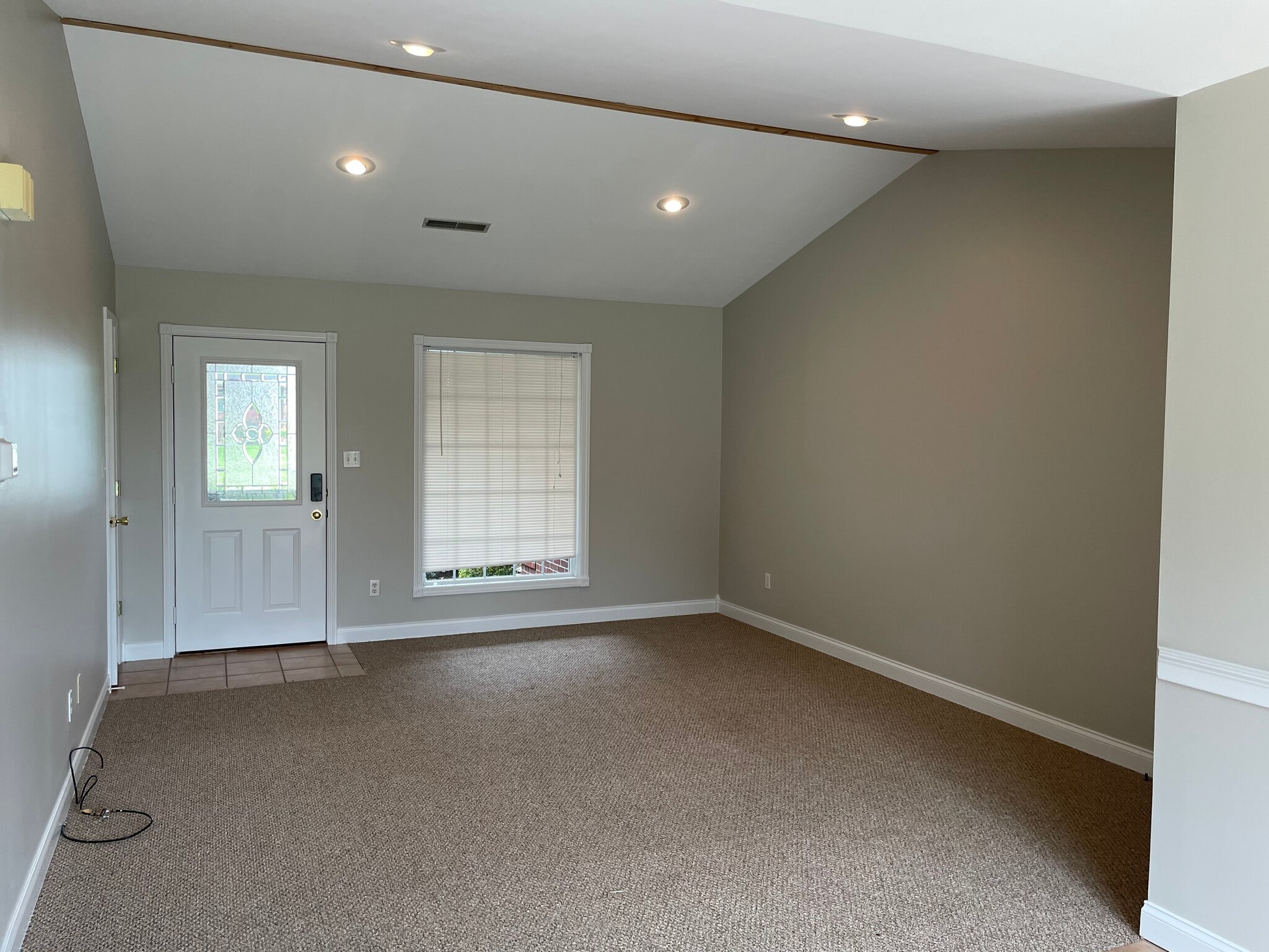 Living Room - 190 Scarlet Oak Dr.