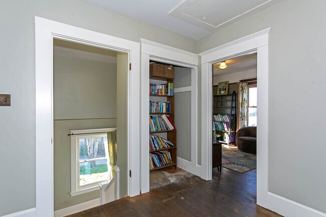 Upstairs Hall - 718 NE Dekum St