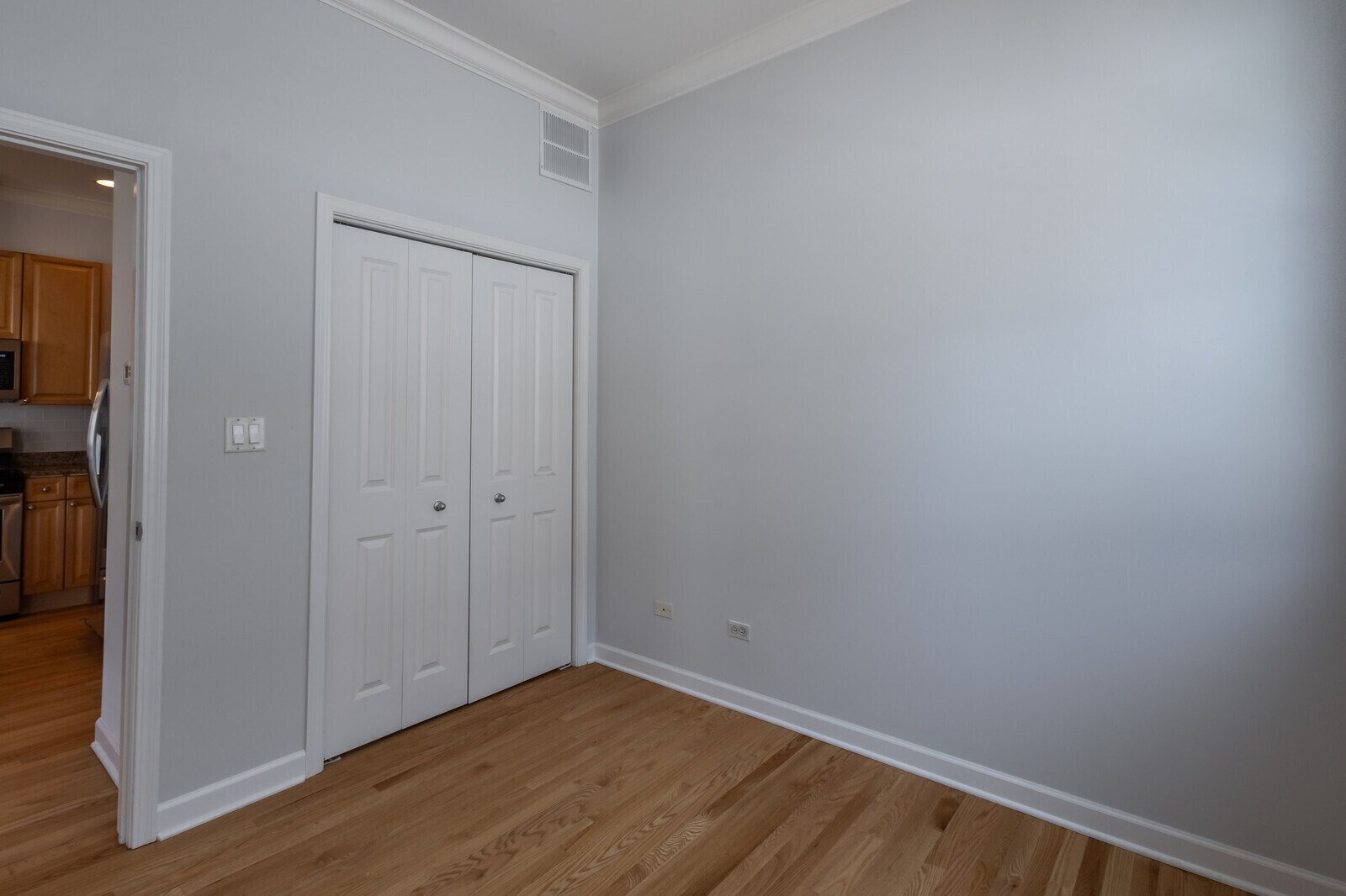 2nd bedroom - 948 Madison W St