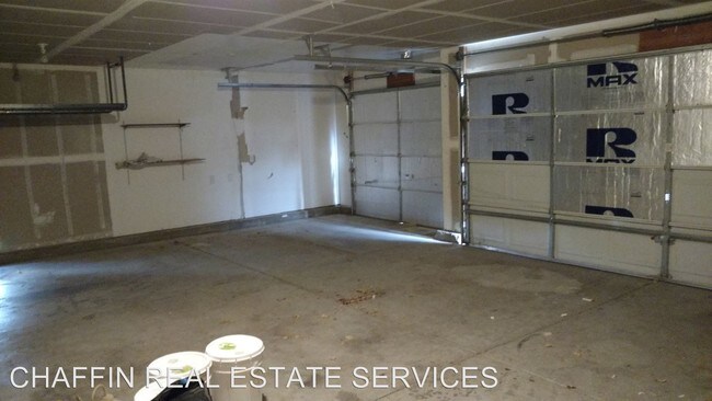 Building Photo - 1414 Red Bluff Way