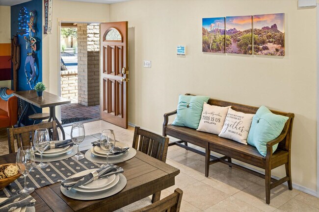 Building Photo - 14836 N Moon Valley Dr