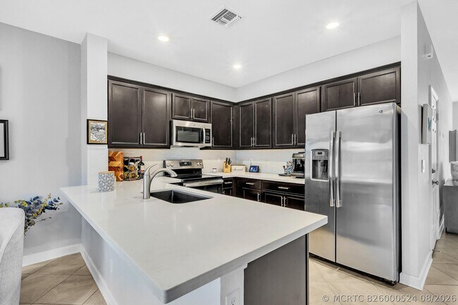 Building Photo - 4656 Silver Saw Ln