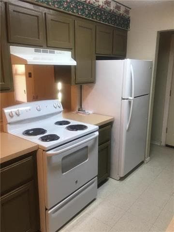 Building Photo - 4706 Sandage Ave