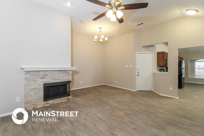 Building Photo - 914 Plantation Dr