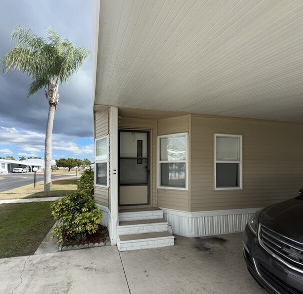 Building Photo - 3202 SE 39th Ave