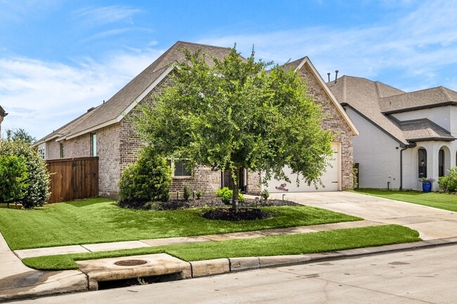 Building Photo - 6722 Waxbill Rd