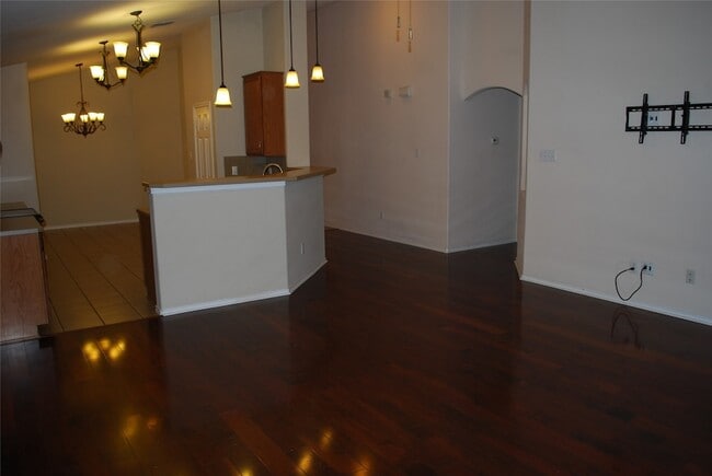Building Photo - 4713 Fox Sedge Ln
