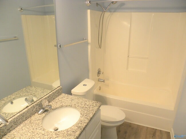 Building Photo - 224 Garden Brook Dr