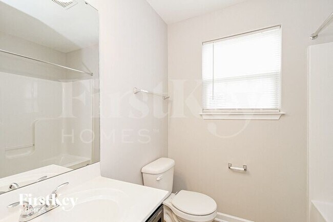 Building Photo - 4059 Parkside Meadow Ct SW