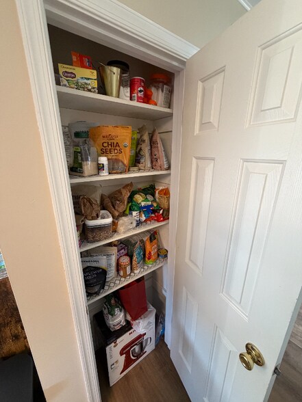 Building Photo - 52 Fox Run Dr