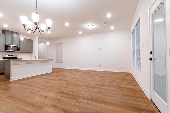 Building Photo - 4509 Acerno St