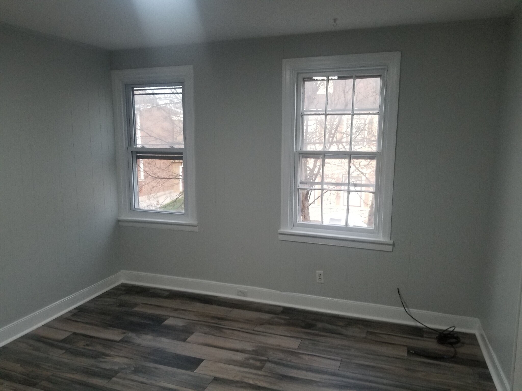 Living Room - 46 S Bedford St