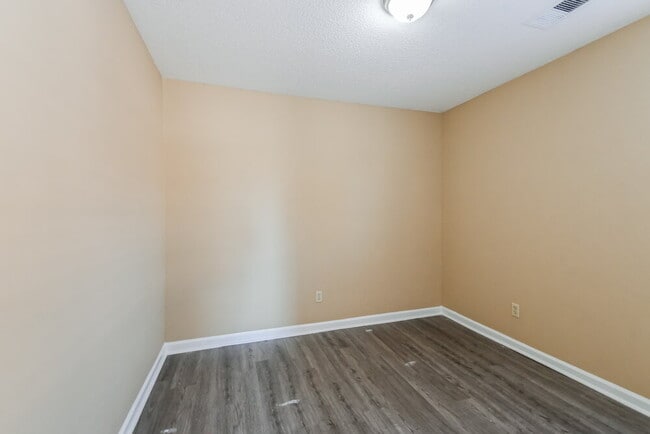 Building Photo - 2901 Connor Reed Dr