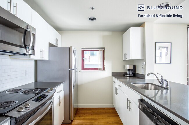 Building Photo - 1301 1st Ave