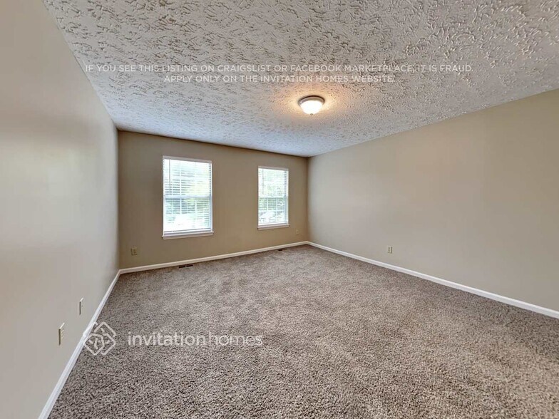 Building Photo - 2209 Hoot Owl Ct
