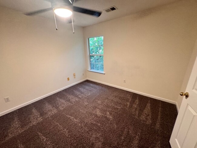 Building Photo - Peaceful 2-Story Townhome - Soothing sound...