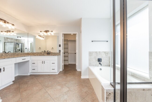 Building Photo - 23106 Beech Canyon Dr
