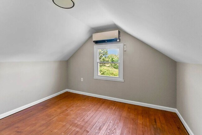 Building Photo - 2302 Lighthouse View Dr