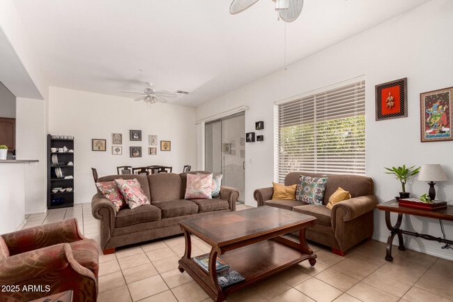 Building Photo - 1477 W Marlin Dr