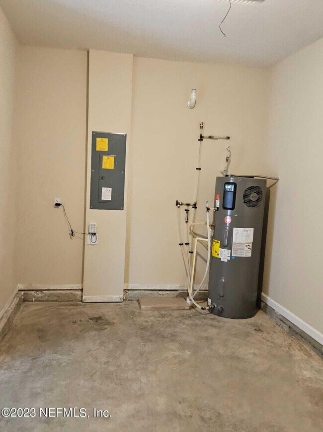 Building Photo - 11774 Beardgrass Wy