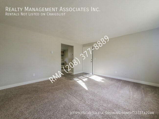 Building Photo - 438 W Idaho Ave