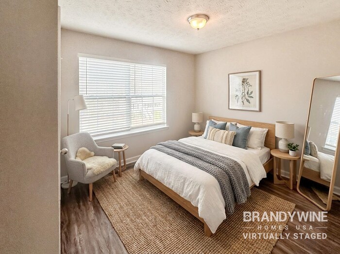 Building Photo - 581 Twin Oaks Ln