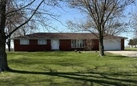 Building Photo - 5470 Bell Rd