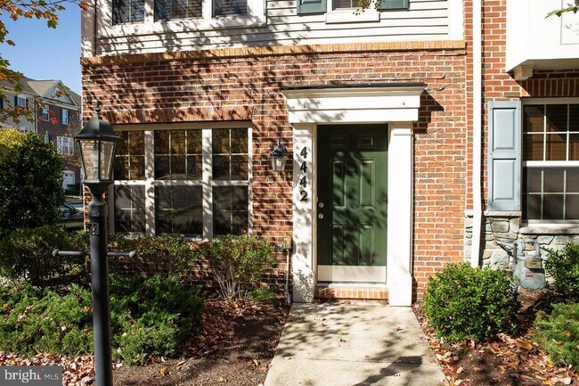 Building Photo - 4442 Potomac Highlands Cir