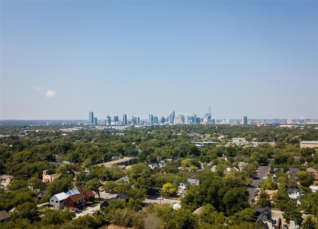 Building Photo - 1103 Cherico St