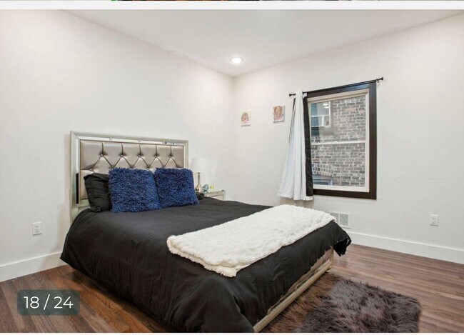 Building Photo - 65 Corbin Ave