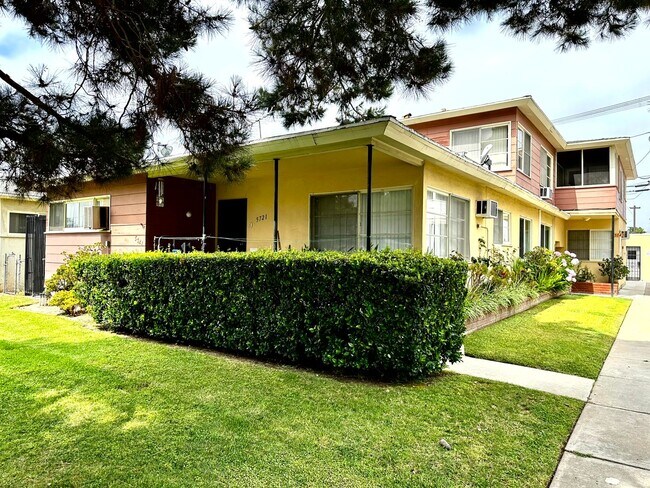 Building Photo - 5721-5723 Tilden Avenue