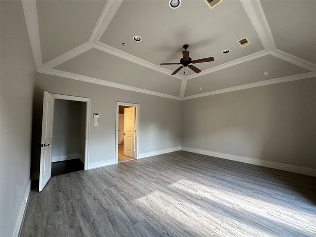 Building Photo - 7619 Pine Ridge Terrace Rd