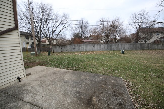 Building Photo - 2297 Ayers Dr