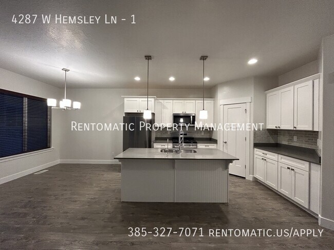 Building Photo - 4287 W Hemsley Ln