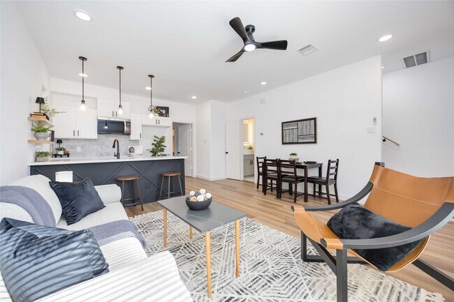 Building Photo - 5809 Senior